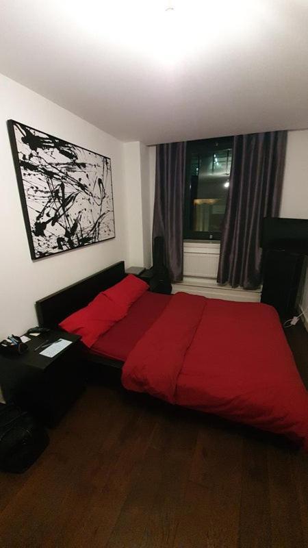 Double Room With Shared Bathroom Londra Esterno foto